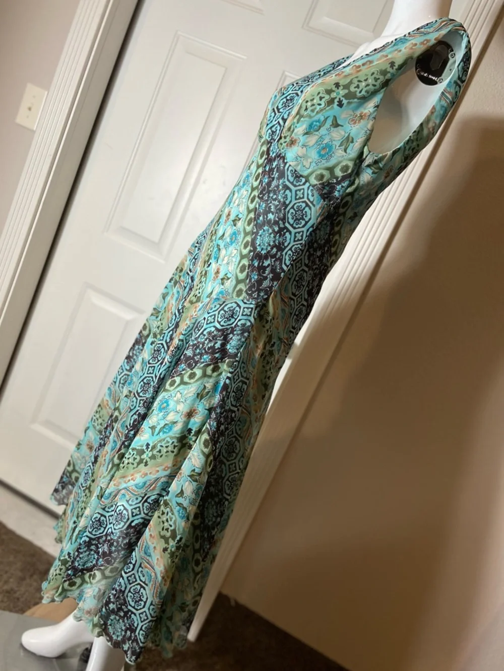 Rabbit Rabbit Rabbit Designs~Airy~Patchwork~Semi-Sheer Overlay~Dress~Size 10 - Picture 7 of 15